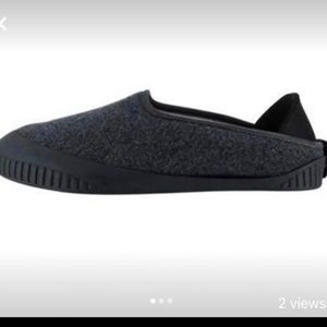 Dualyz Kush Classic Slipper with removable sole